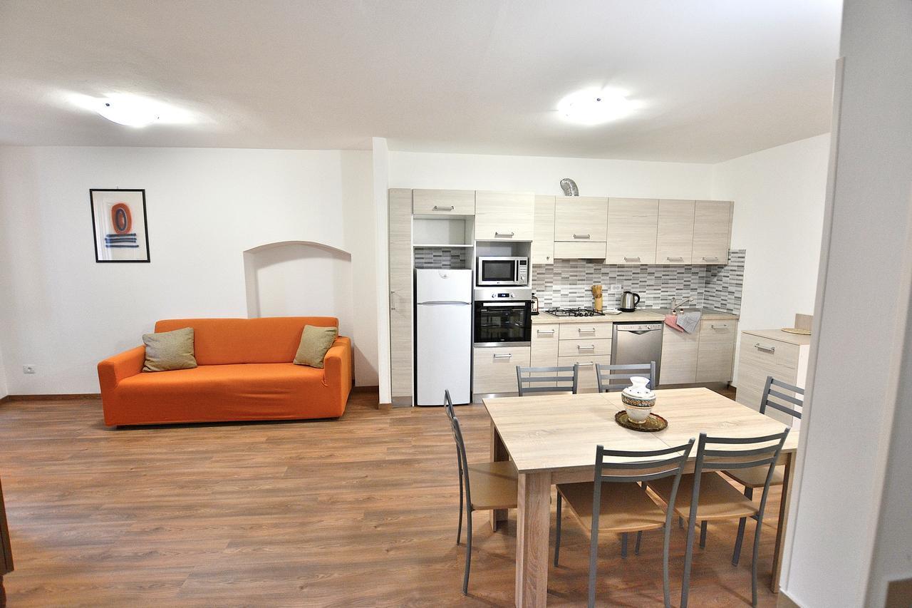 Apartment Del Pescatore Тори дел Бенако Екстериор снимка